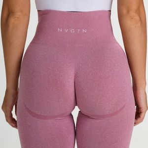 🧭 NVGTN/Just Peachi 🍑 BNWT Pastel Pink Legging🧭